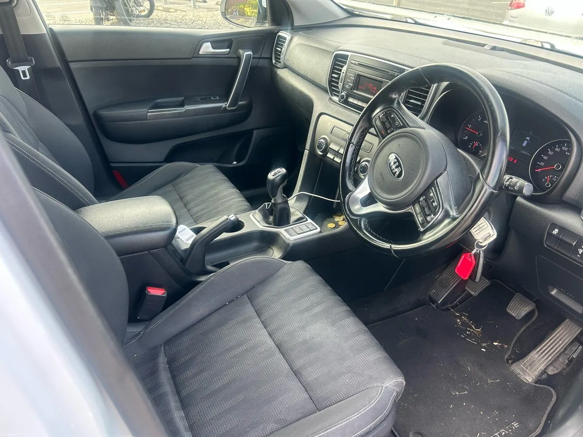 kia sportsge - Image 3