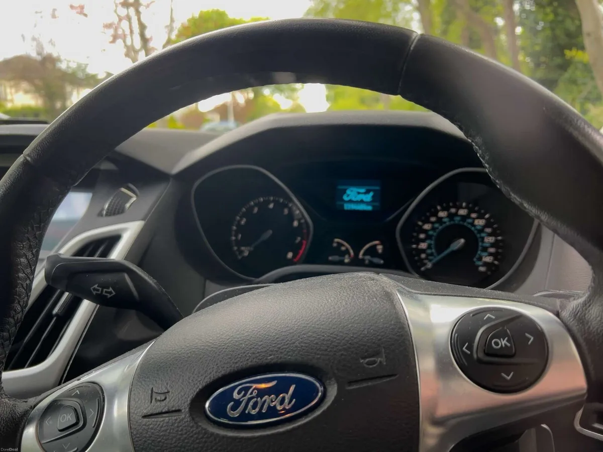 Ford Focus 2012 - Image 4