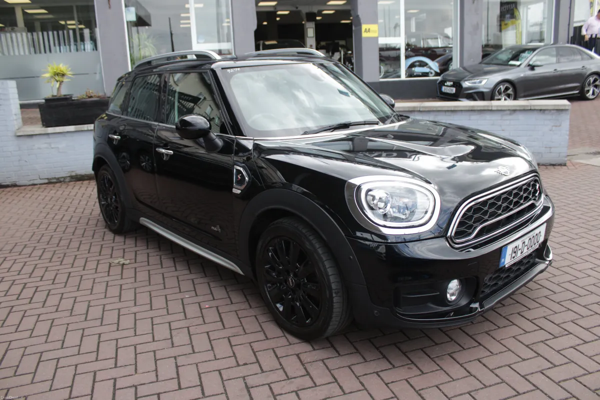 2.0SD CROSSOVER ALL4 ALL WHEEL DRIVE 5DR ESTATE AU - Image 1