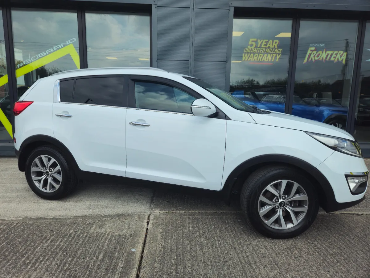 Kia Sportage 1.7 D PLATINUM 2WD - Image 5