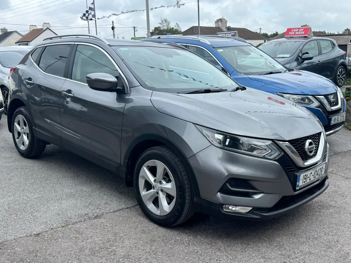 Nissan Qashqai Petrol, High spec - Image 2