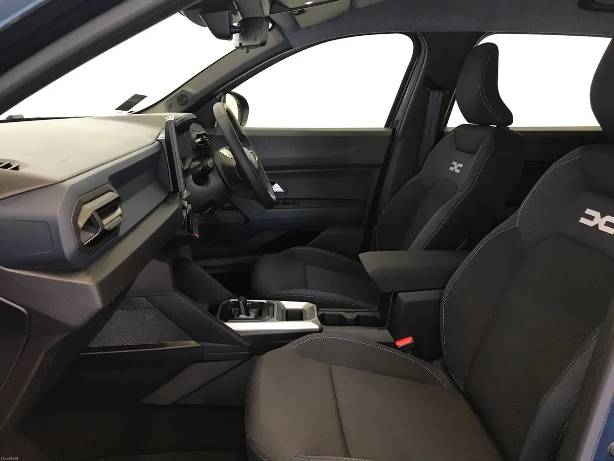 Dacia Bigster Expression HEV 155 - Image 2