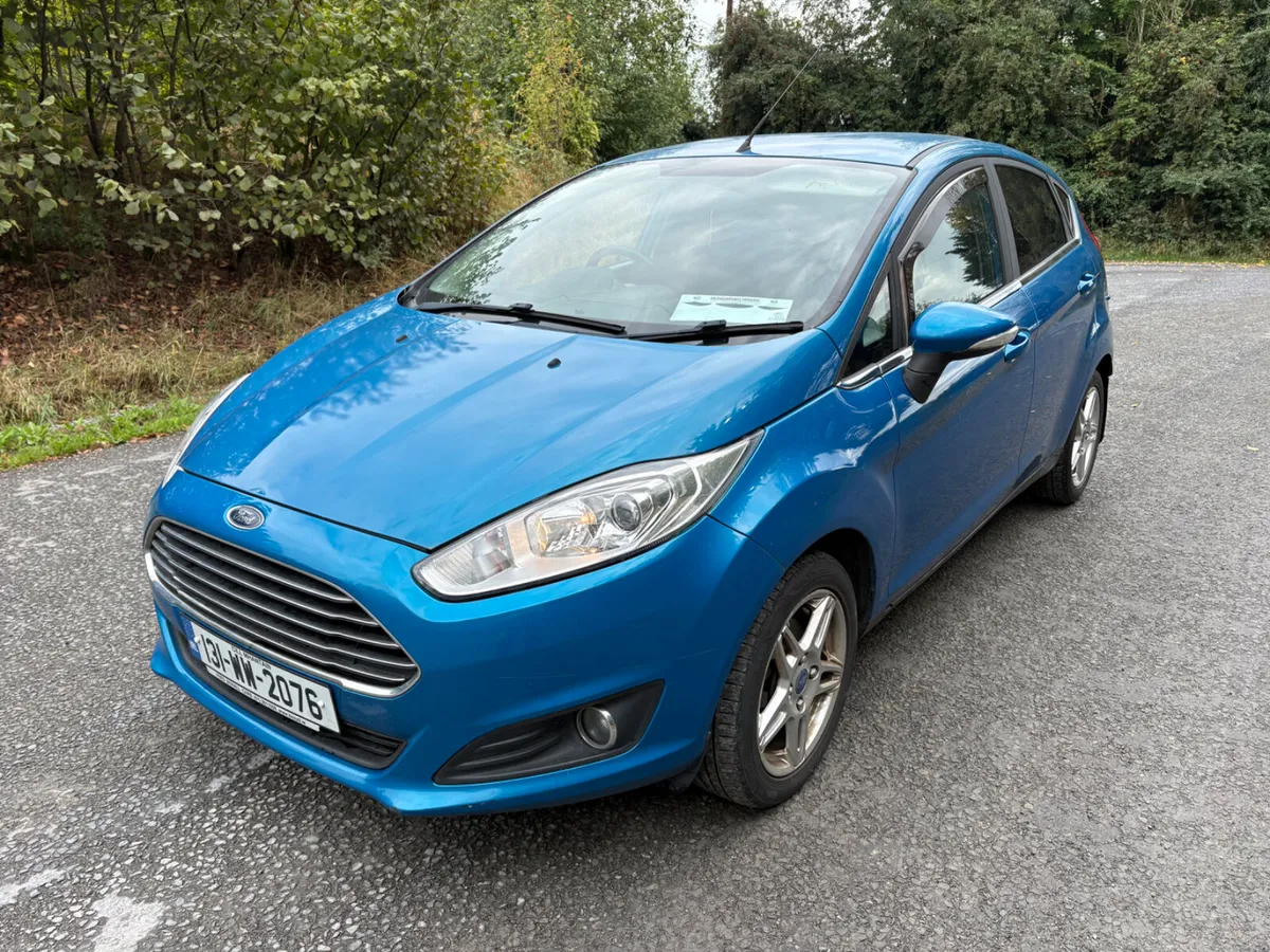 Ford Fiesta 2013 1.2 Manual!!! Ideal 1st car - Image 3
