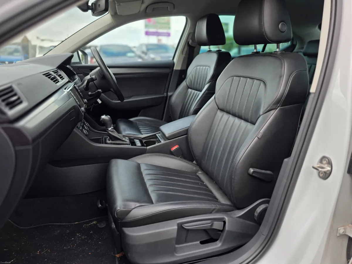 Skoda Superb 1.4 TSI Automatic - Image 3