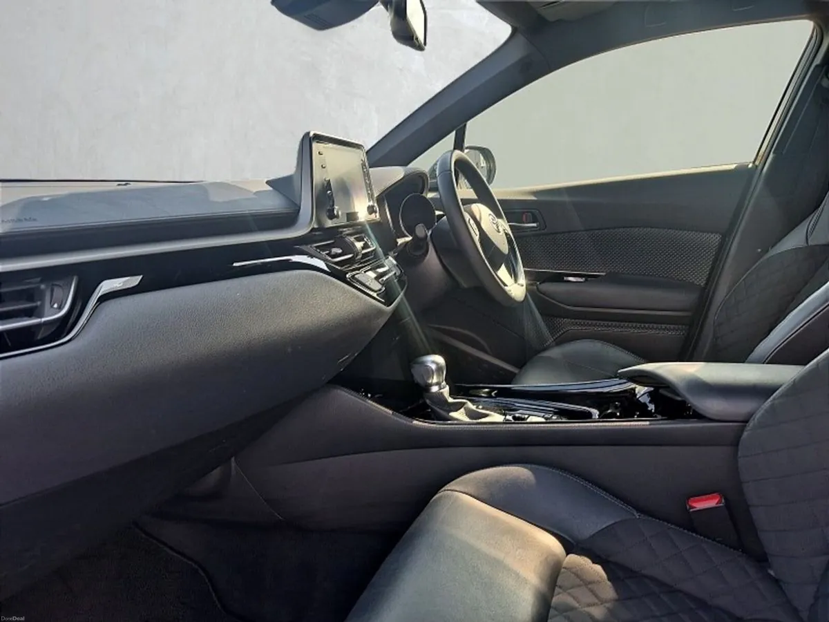 Toyota C-HR ** G NERO PLUS ** TOP SPEC ** TRINITY - Image 6