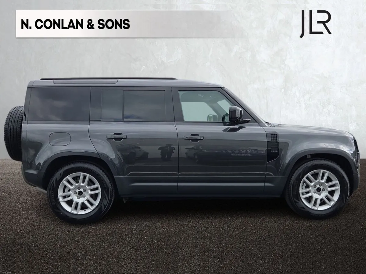 Land Rover Defender 110 3.0D S HARD TOP COMMERCIAL - Image 6