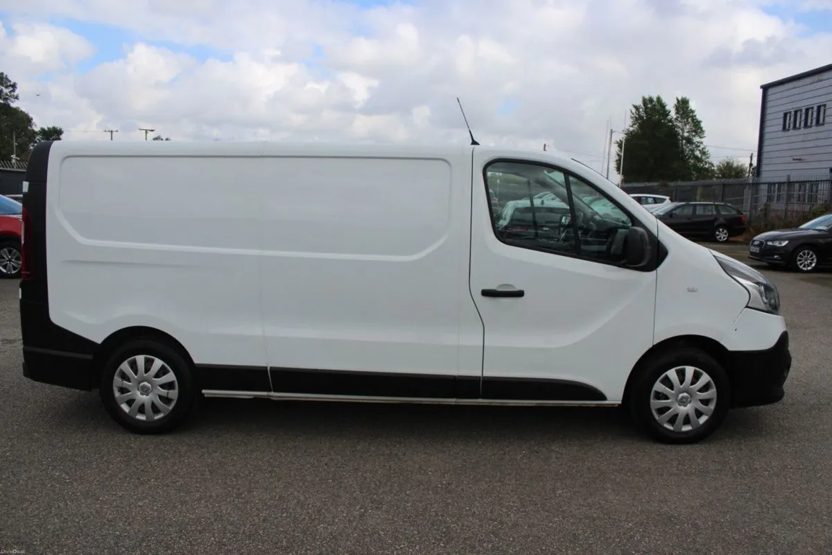 Renault Trafic TRAFIC LL29 DCI 120 BUSINESS - TEND - Image 4
