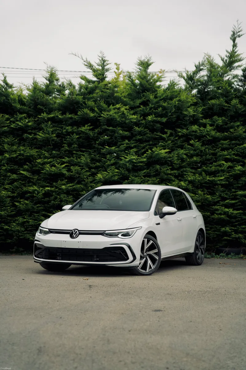 Volkswagen Golf R-Line 2024 | Premium Sporty - Image 1