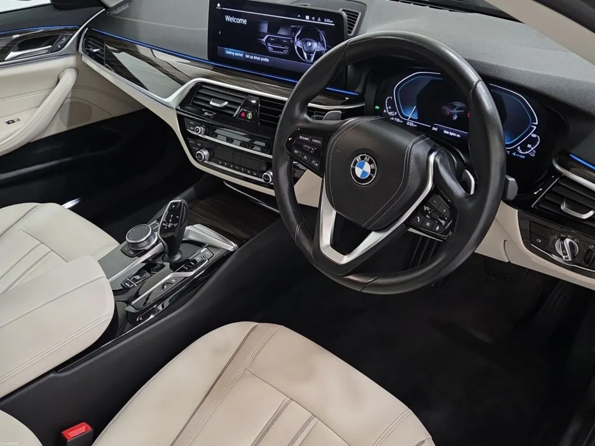 BMW 5-Series 530e SE Saloon - Image 6