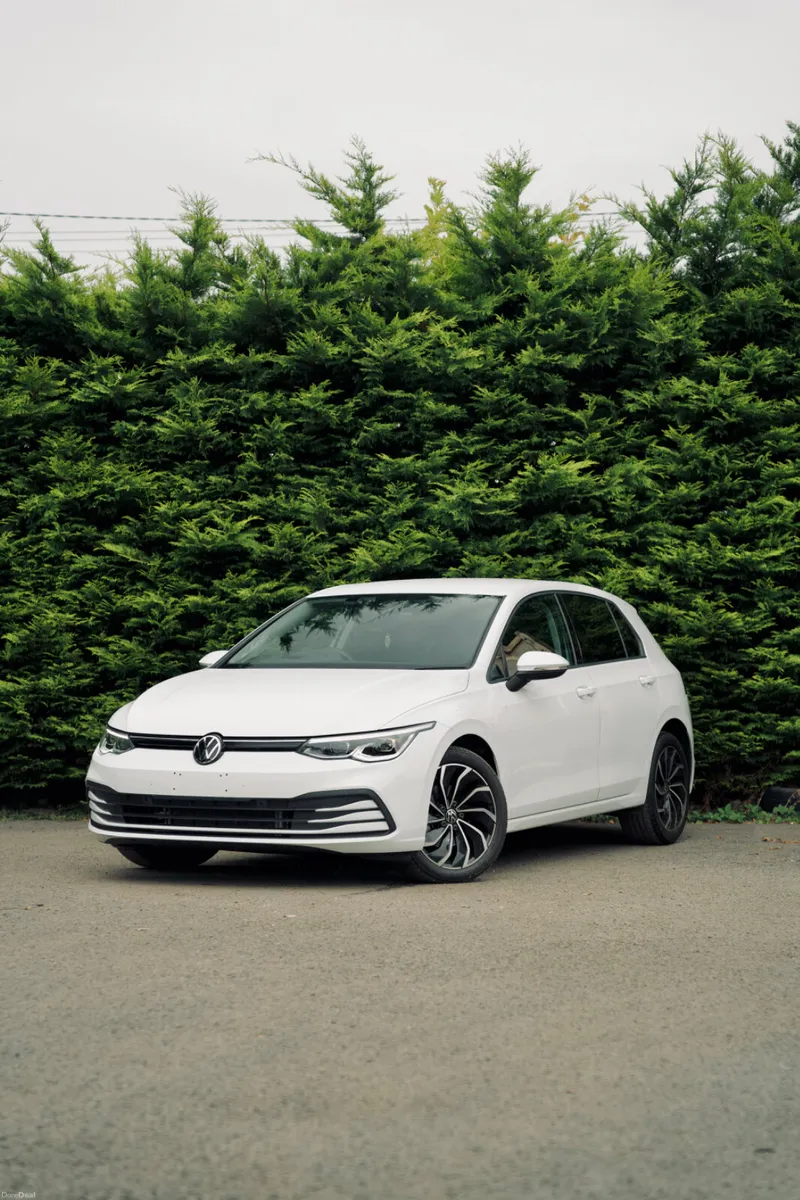 Volkswagen Golf Active Advance 2023| Premium Hatch - Image 1