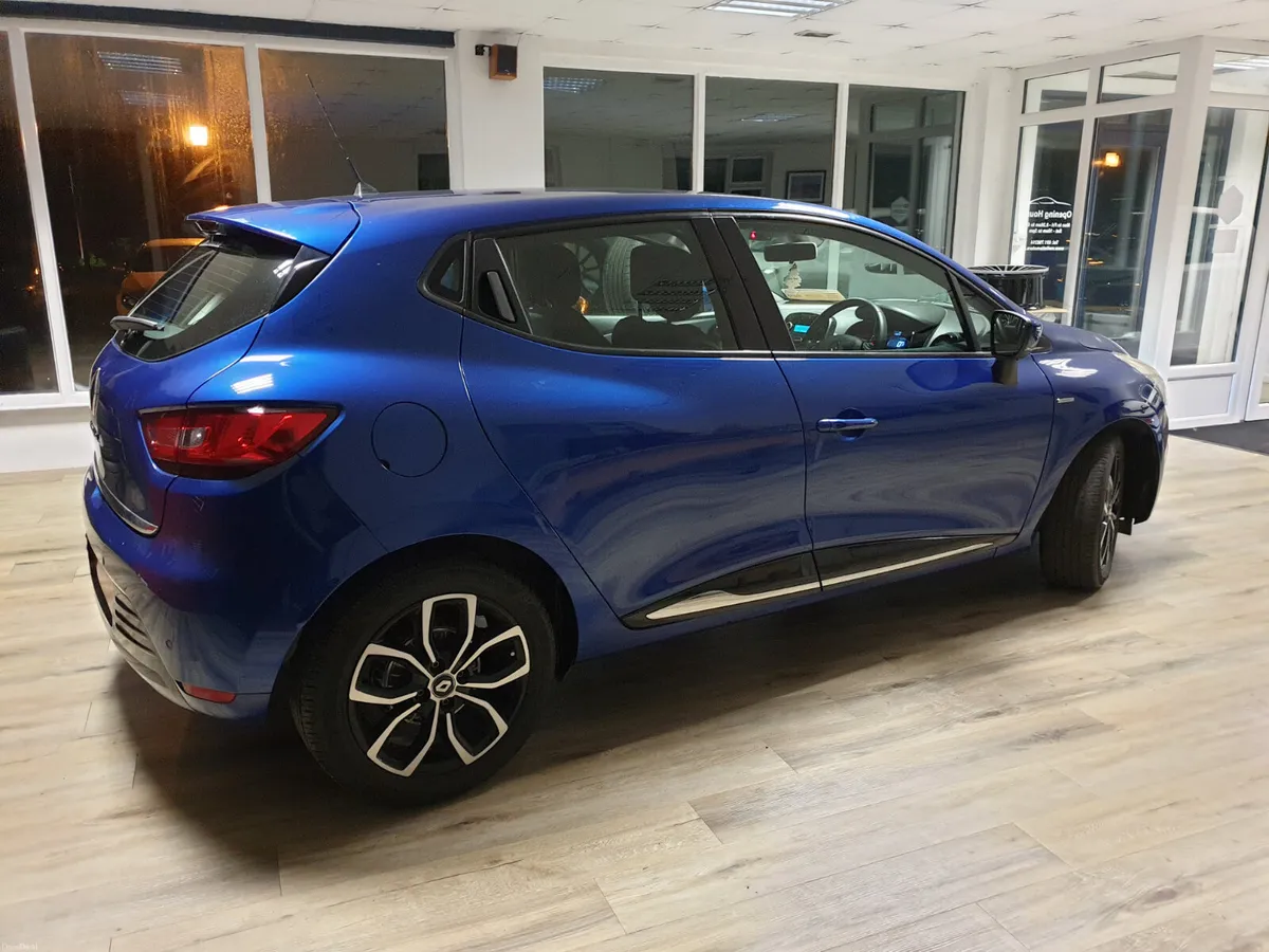 RENAULT CLIO 1.2 AUTO RS - Image 3