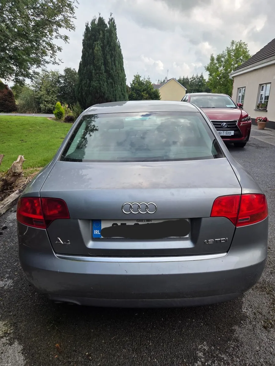 Audi A4 2005 - Image 2