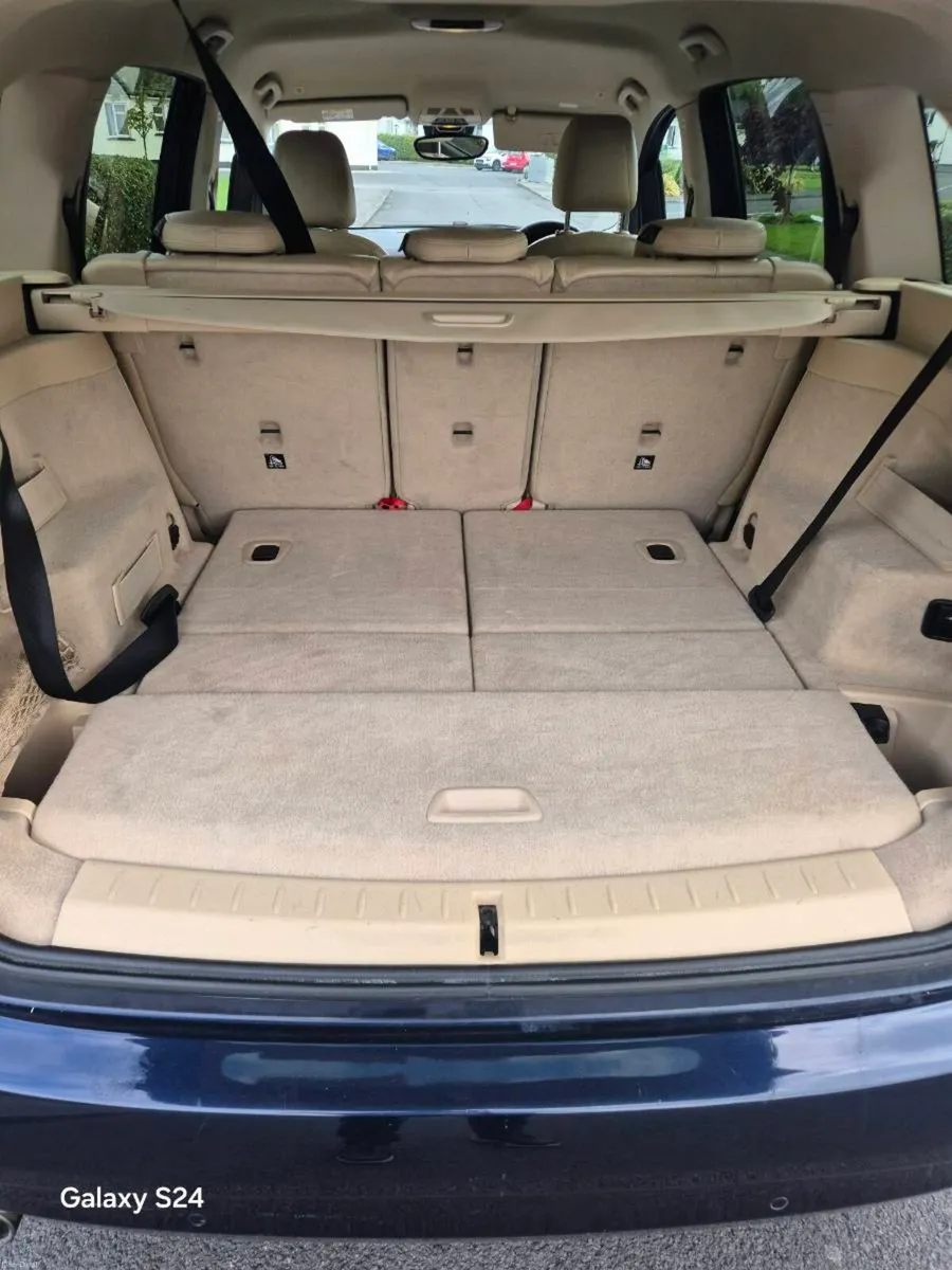 BMW 216... Diesel  Auto 7 Seater - Image 6
