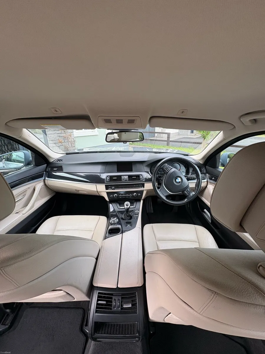 BMW 5-Series 2013 - Image 6