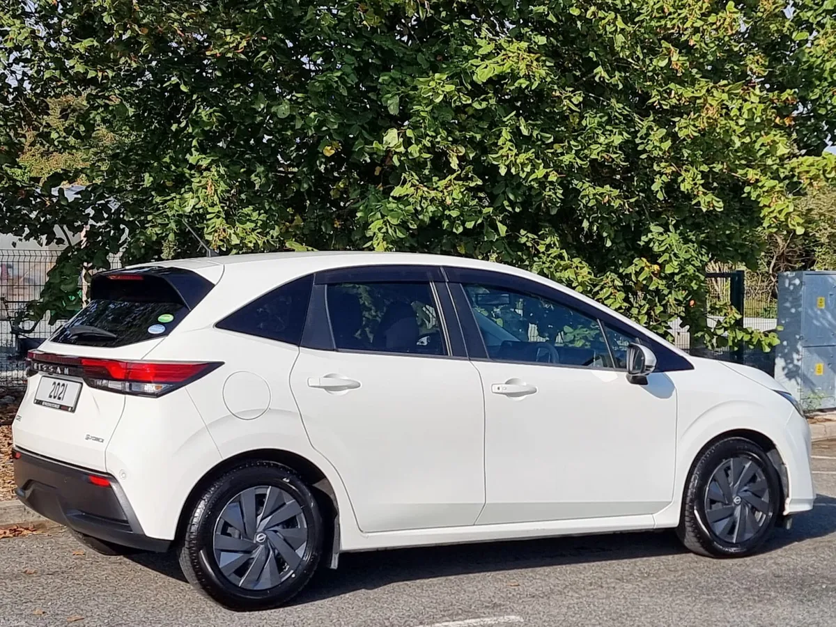 Nissan Note 2021 automatic hybrid €15,900 - Image 5