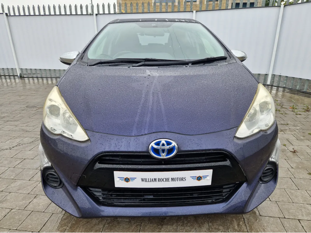 Toyota Aqua 1.5 PETROL HYBRID AUTO - Image 3