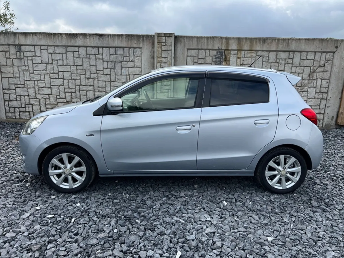 Mitsubishi Mirage 1.2 AUTOMATIC LUX - Image 4