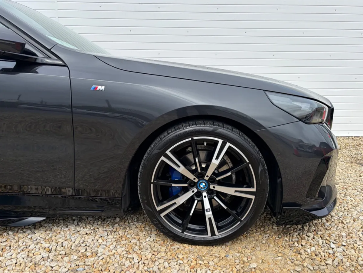BMW 5-Series 530E 5SMG 4DR AUTO HYBRID - Image 6