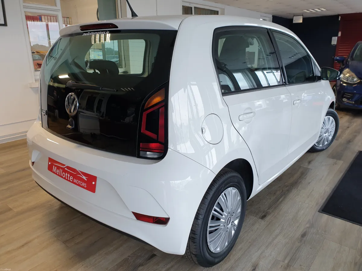 VOLKSWAGEN UP 1.0 AUTO 5DR - Image 5
