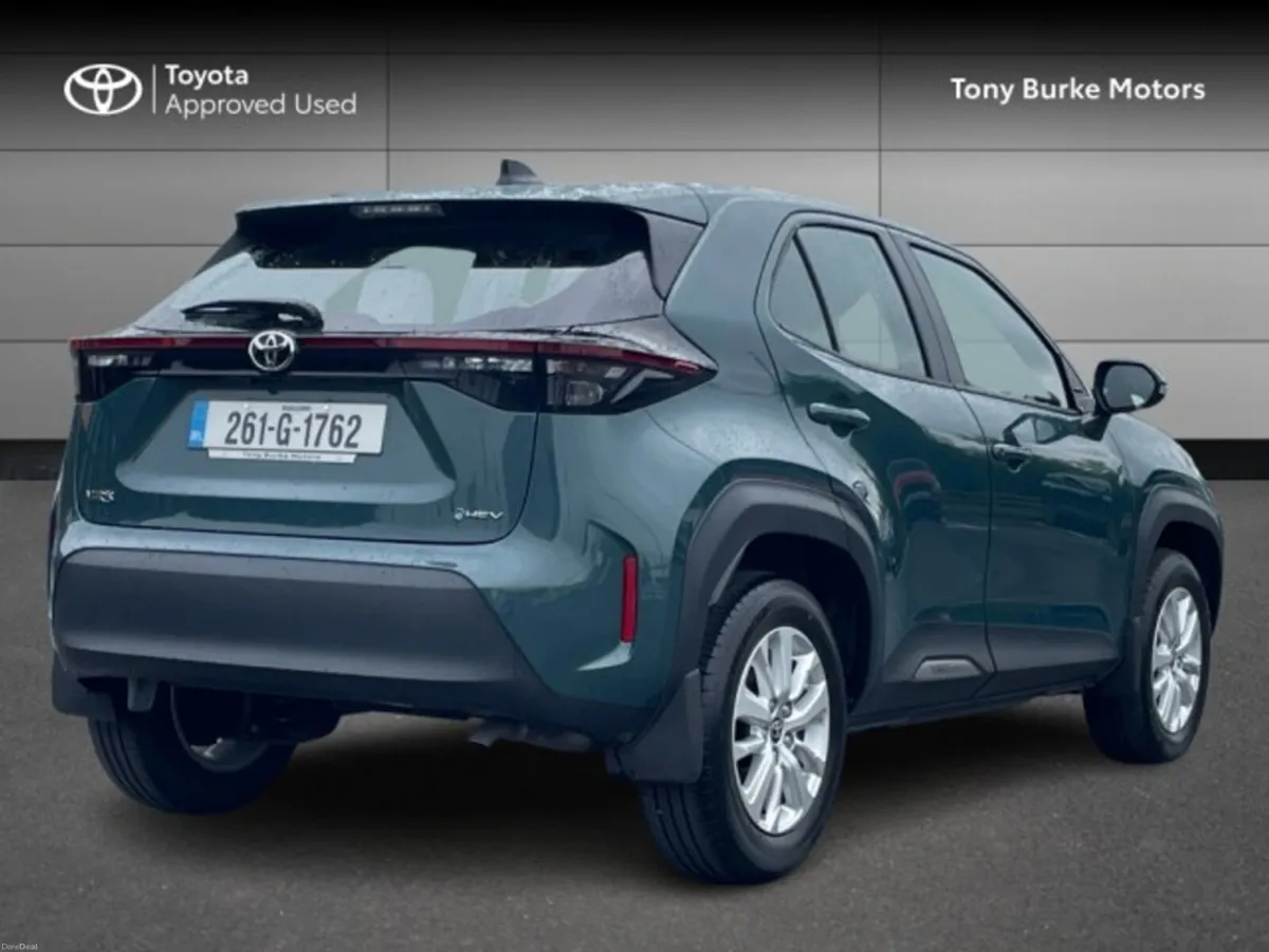 Toyota Yaris Cross - Luna - 1.5 Hybrid – Aut - Image 2