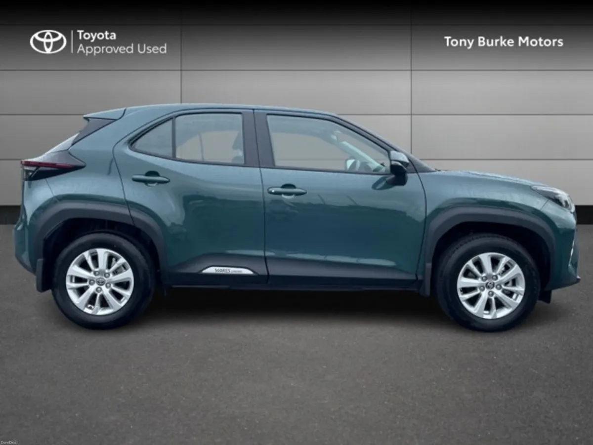 Toyota Yaris Cross - Luna - 1.5 Hybrid – Aut - Image 3