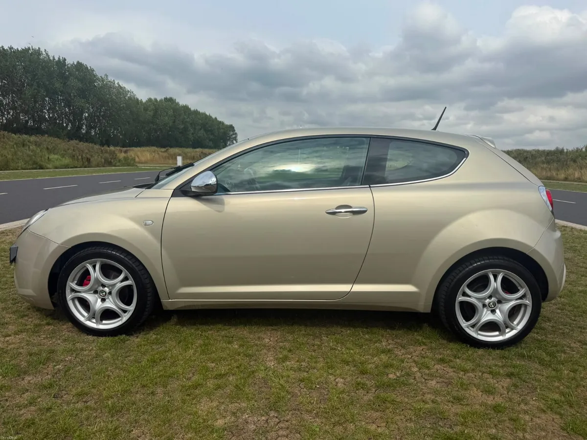 LOW MILEAGE HIGH SPEC NCT 02/27 - Image 4