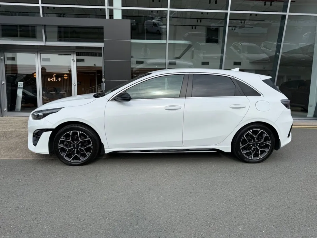 Kia Ceed 1.6D Mhev GTL MY23 5DR - Image 5