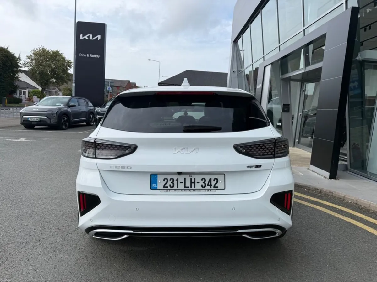 Kia Ceed 1.6D Mhev GTL MY23 5DR - Image 6
