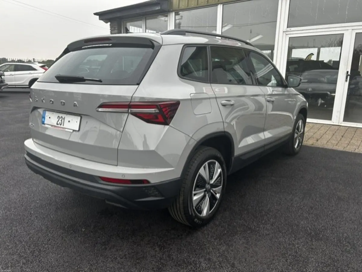 Skoda Karoq 2023 - Image 5