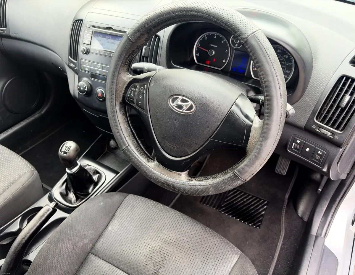 Hyundai i30 2011 1.6 CRDI new nct 9/27 - Image 3