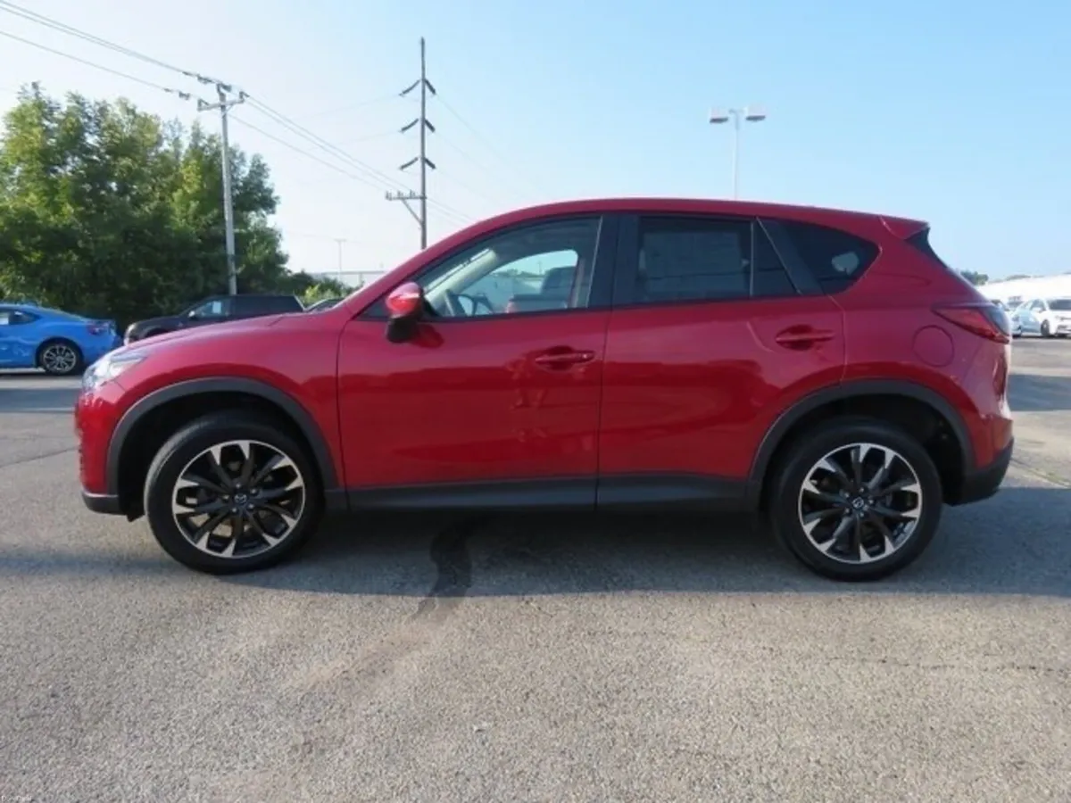 Car - Image 2