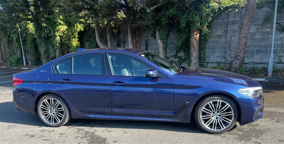 BMW 530e G30 M SPORT - Image 4