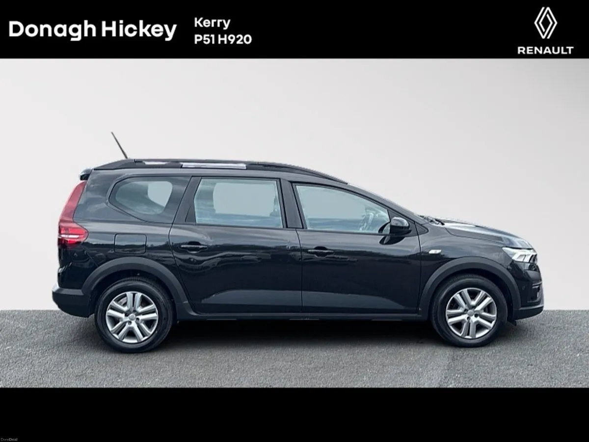 Dacia Jogger TCe 110 Expression 7 SEATS - Image 6