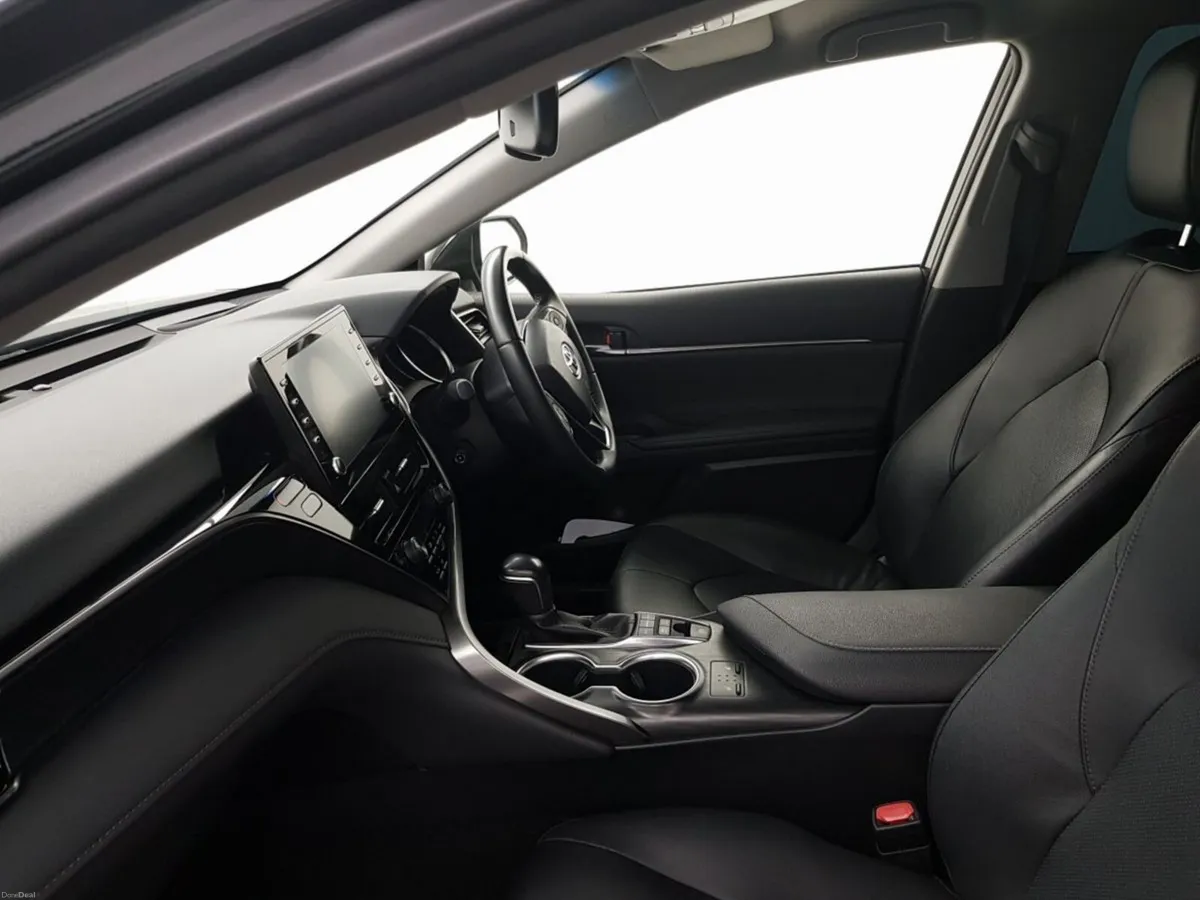 Toyota Camry G - Image 4