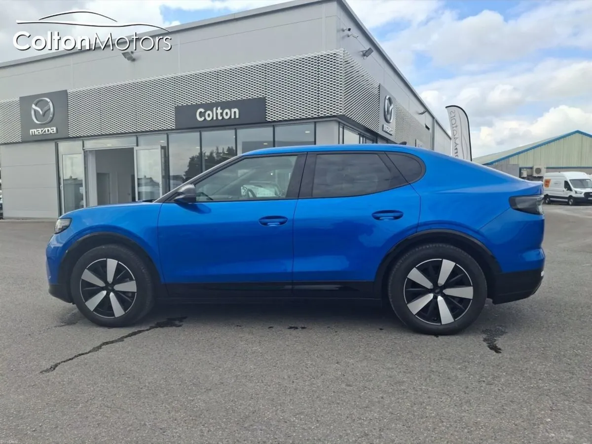 Ford Capri Select 77kWh Extended Range - Image 6