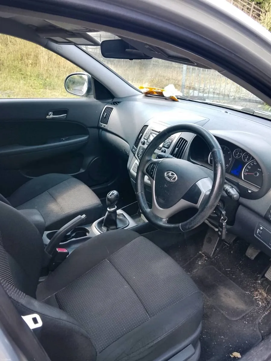 2011 Hyundai i30 new nct 05/27 tax 07/27 - Image 6