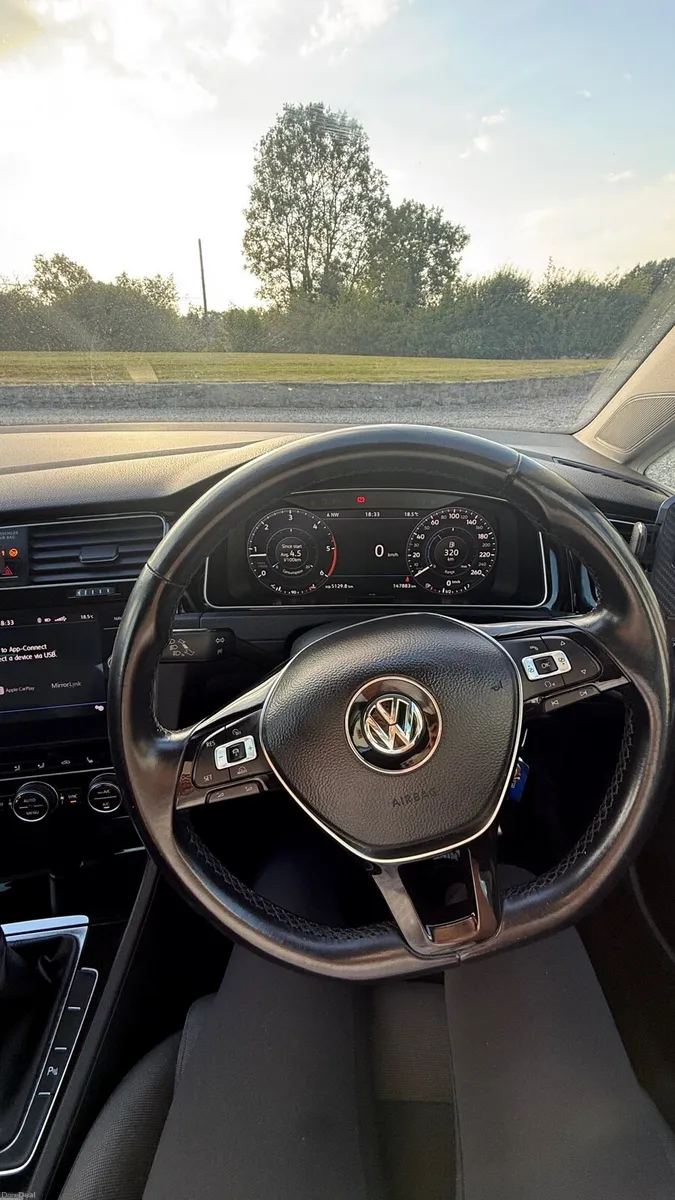 Volkswagen R-Line 1.6dti Golf Highline - Image 2