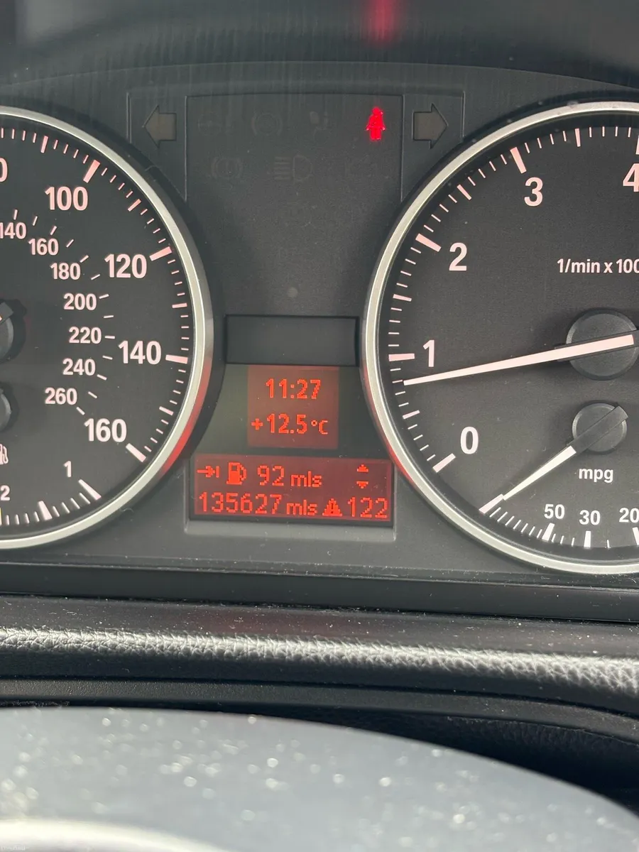 BMW E92 320i Msport - Image 4