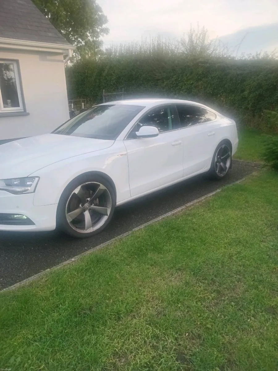 Audi A5 - Image 2