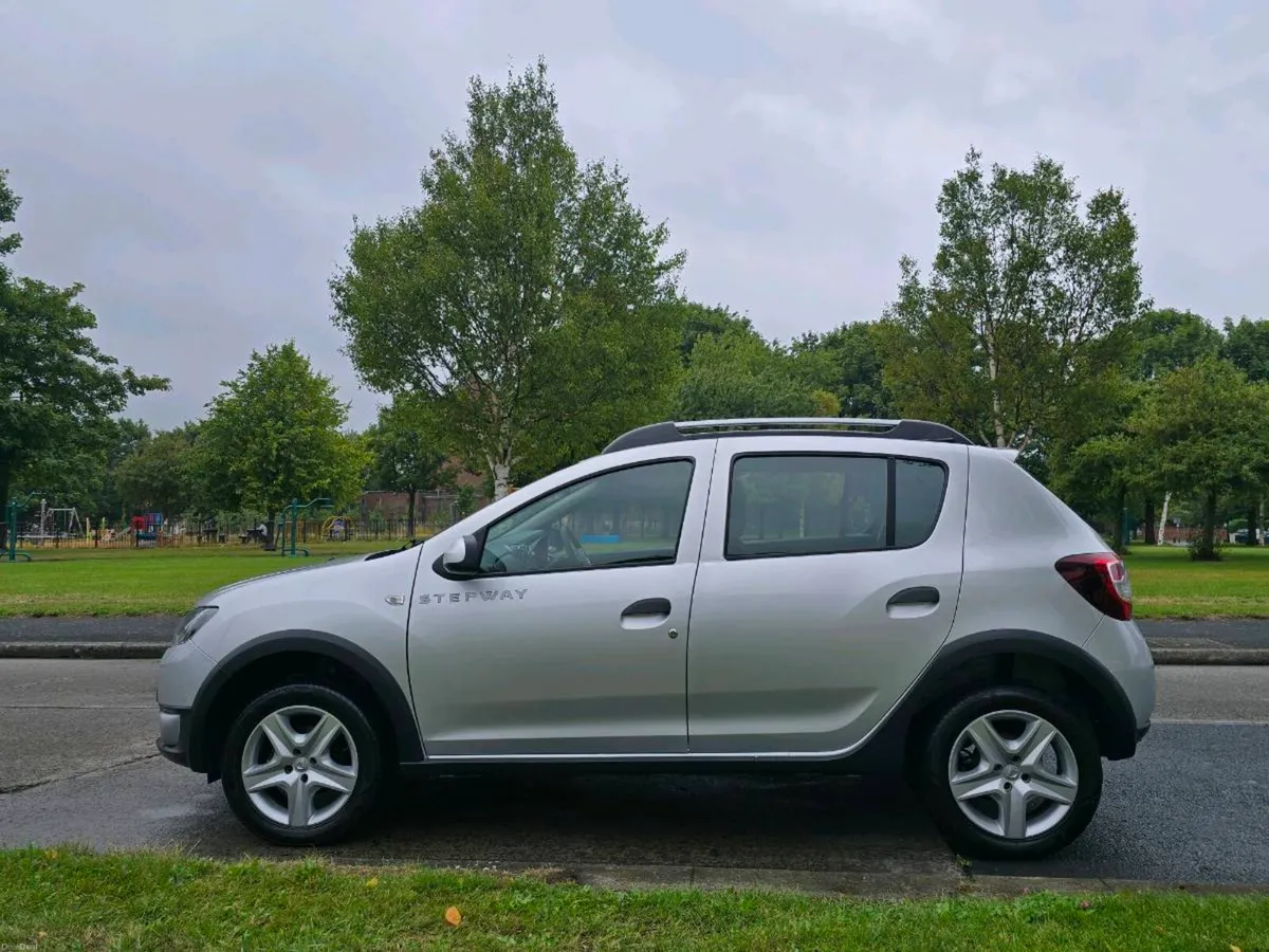 2016 dacia sandero Stepway(LOW MILEAGE) - Image 2