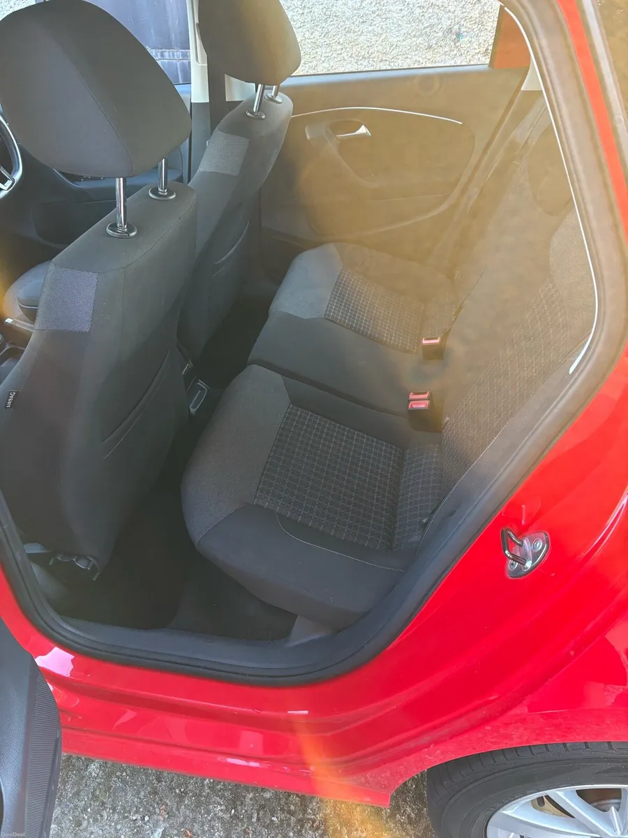 Volkswagen Polo - Image 5