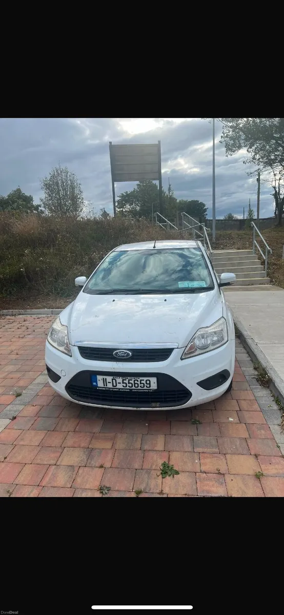 Ford Focus 2011 Low mileage - Image 1