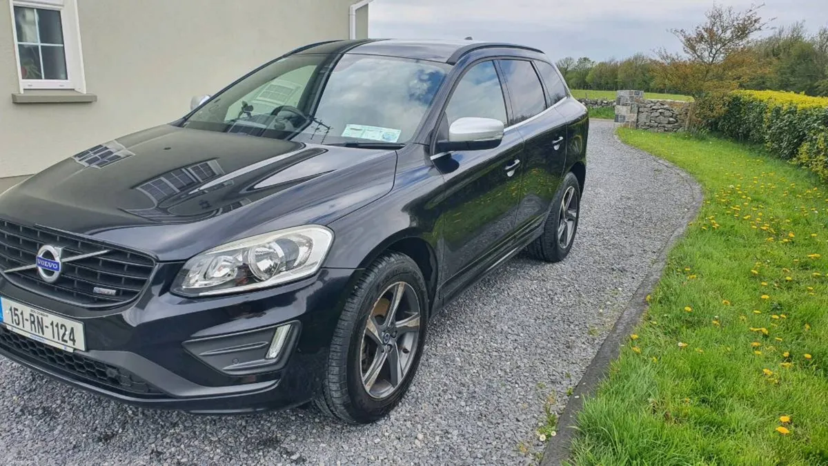Volvo XC60 D4 R-Design - Image 2
