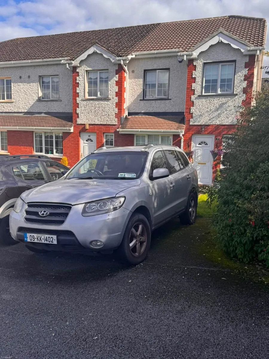 Hyundai Santa Fe 2009 - Image 4