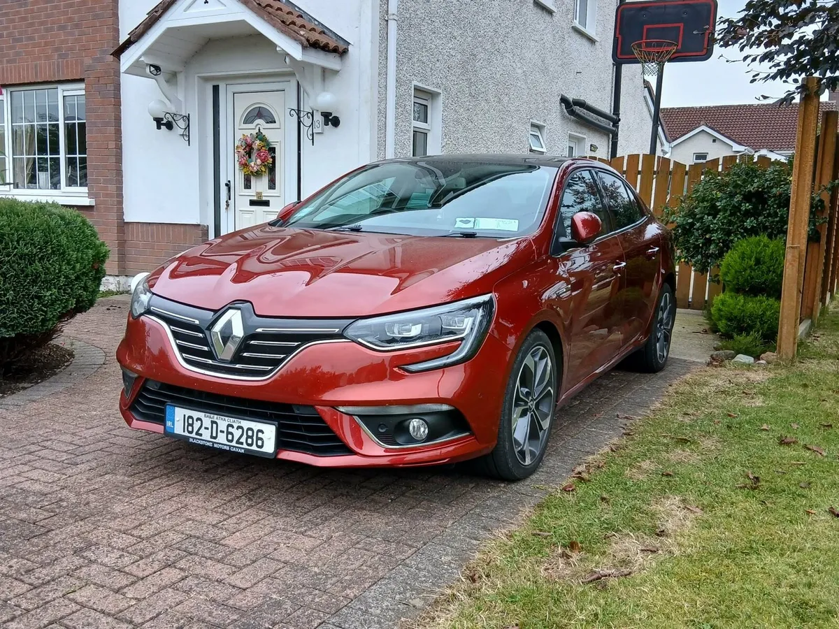 Renault grand megane **TOP SPEC** - Image 1