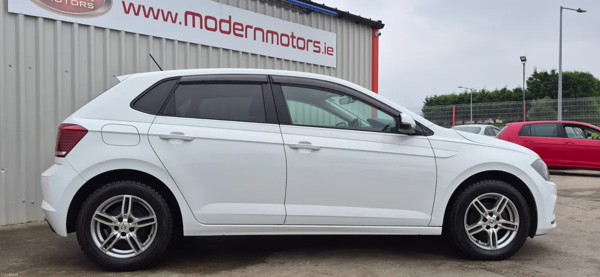 Volkswagen Polo auto new model 1.0 dsg low kms - Image 6