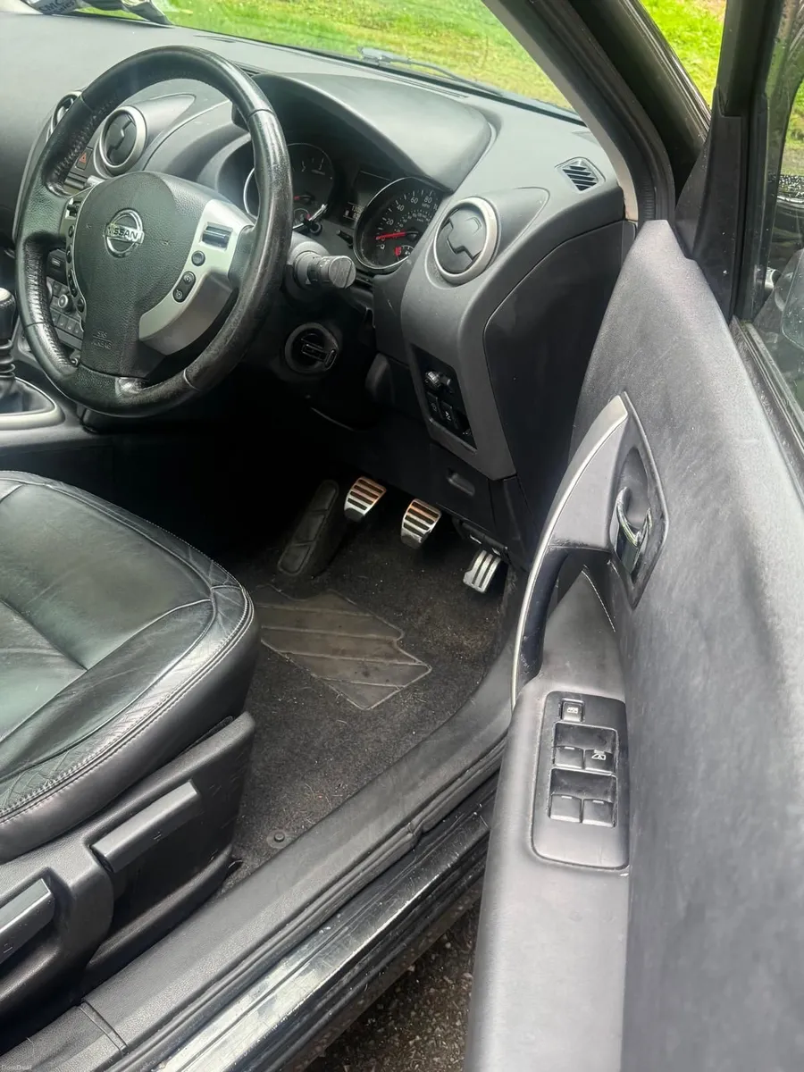 Nissan Qashqai+2 2013 Highest Spec. - Image 3