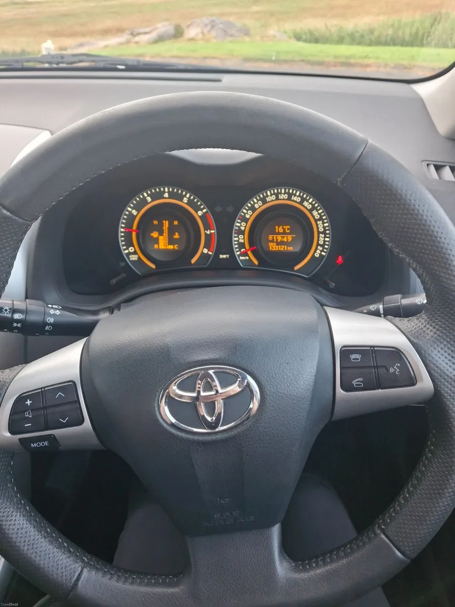 Toyota Corolla 2012 1.3 - Image 4