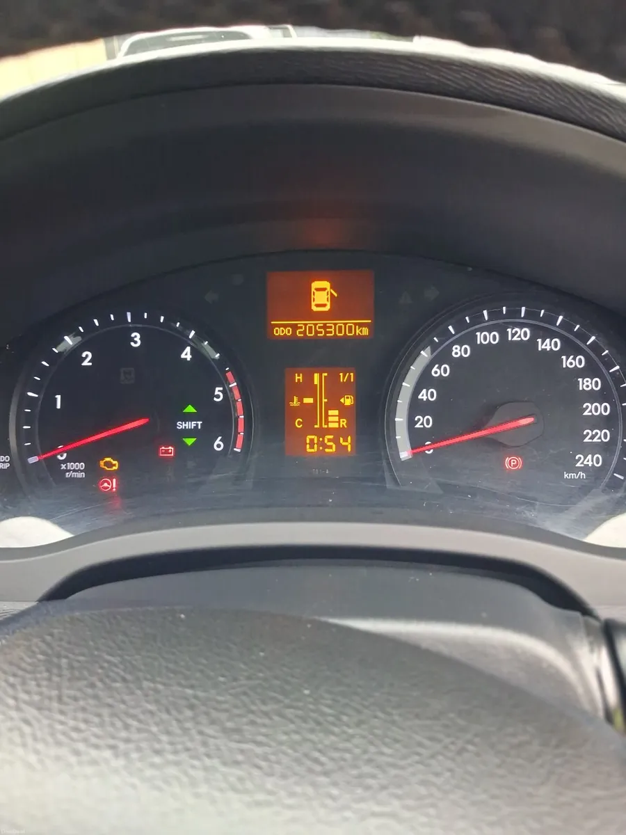 Toyota Avensis 2015 Just passed NCT - Image 6