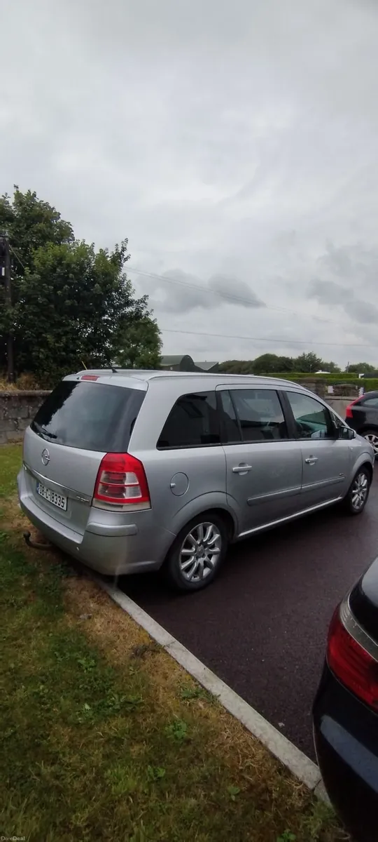 Opel Zafira 2008 - Image 5